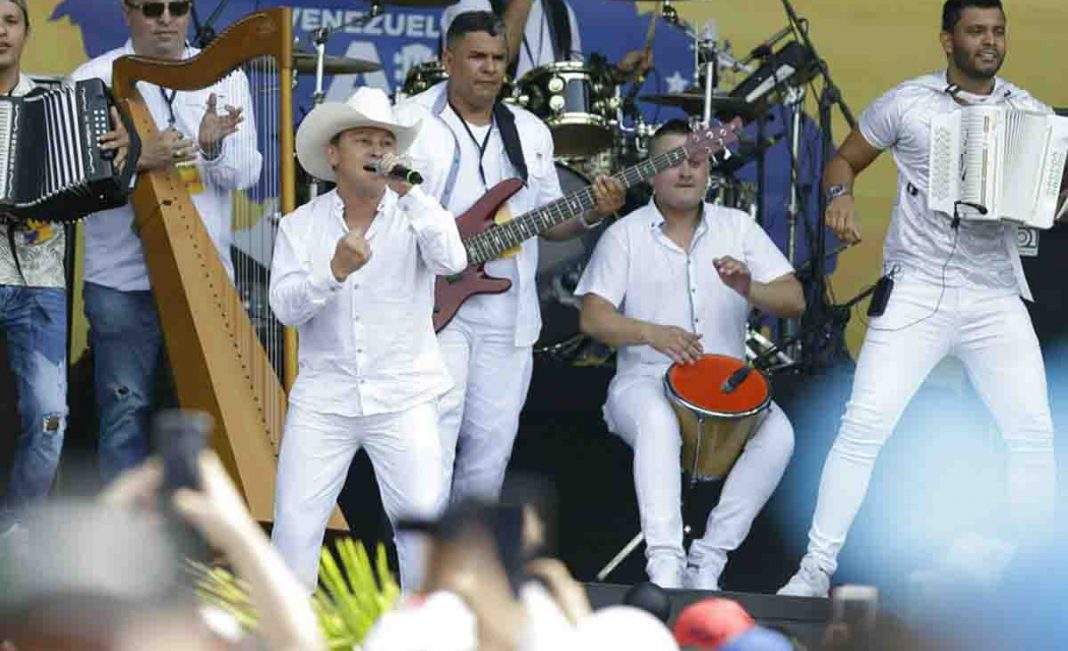 Colombia Venezuela Political Crisis