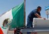 Atacan a latino en EU por tener bandera de México en camioneta