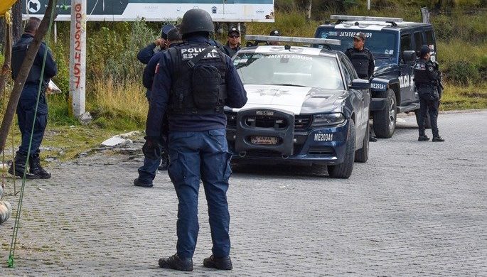 policía
