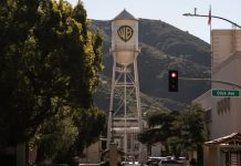 California y 11 estados de EU presentan demanda para bloquear la fusión de Paramount con Warner Bros