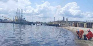 Anuncia Pemex apoyo de 35 mdp a pescadores por derrame petrolero