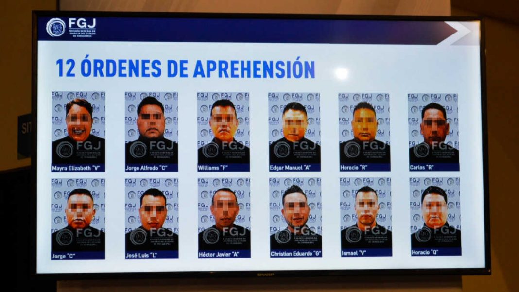 policias