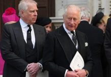 El rey Carlos III retira títulos al príncipe Andrés