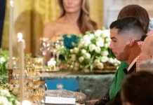 Cristiano Ronaldo presente en Cena de Gala en Casa Blanca con Príncipe Saudí