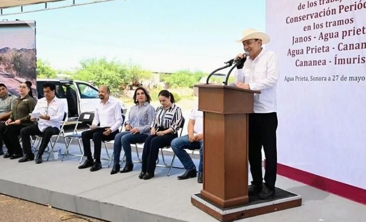 Rehabilitan carreteras en el norte de Sonora