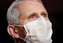 Comité del Senado de EU declara en desacato al ex responsable de lucha anticovid Anthony Fauci