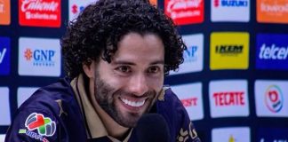 Presentan al «Chino» Huerta con los Pumas